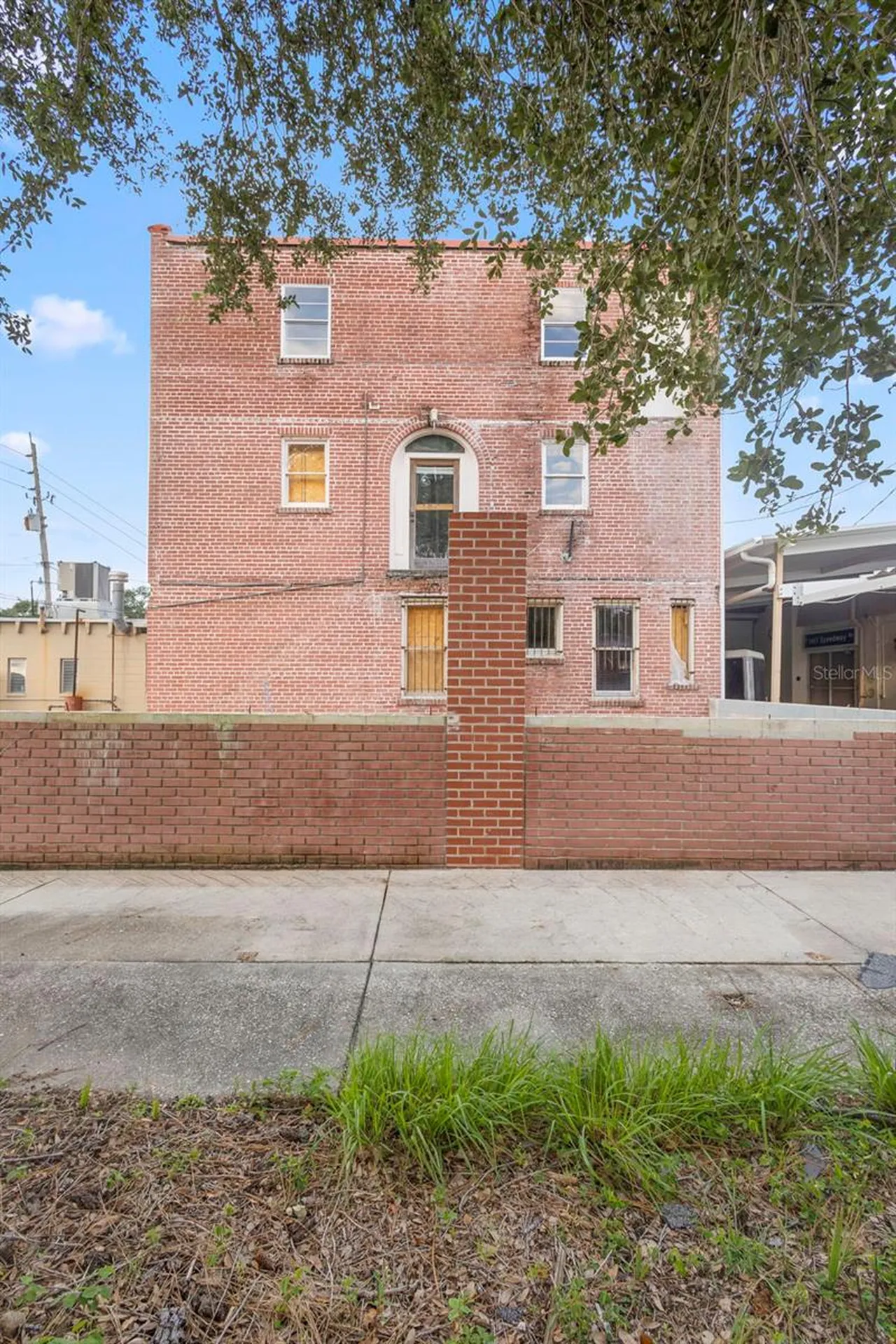 204 Magnolia Street New Smyrna Beach FL 32168