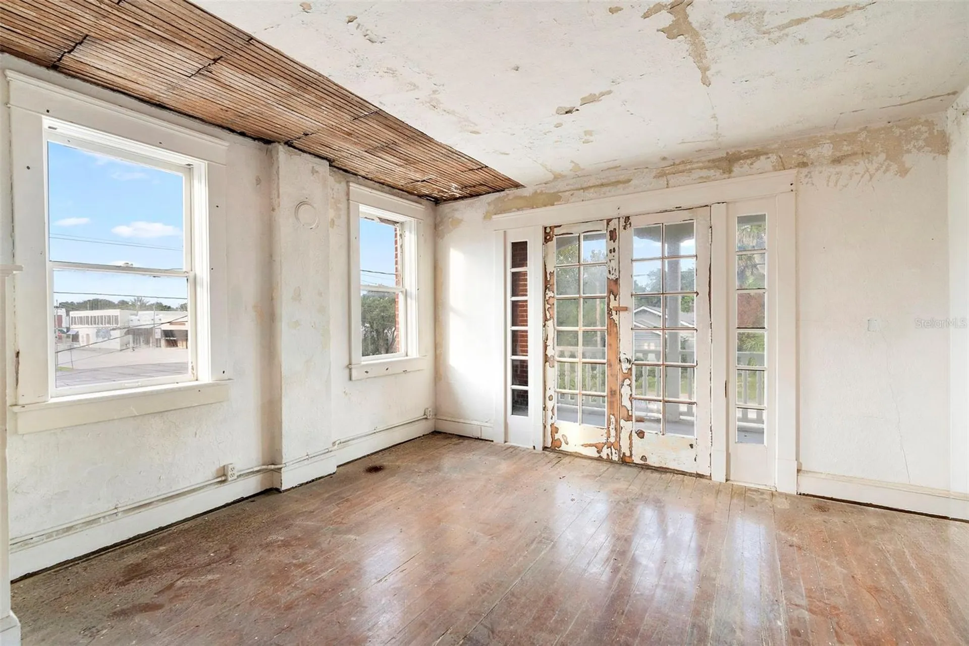 204 Magnolia Street New Smyrna Beach FL 32168