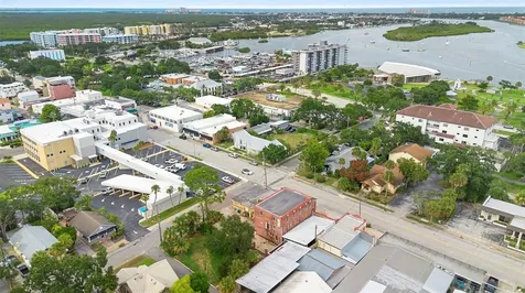 204 Magnolia Street New Smyrna Beach FL 32168
