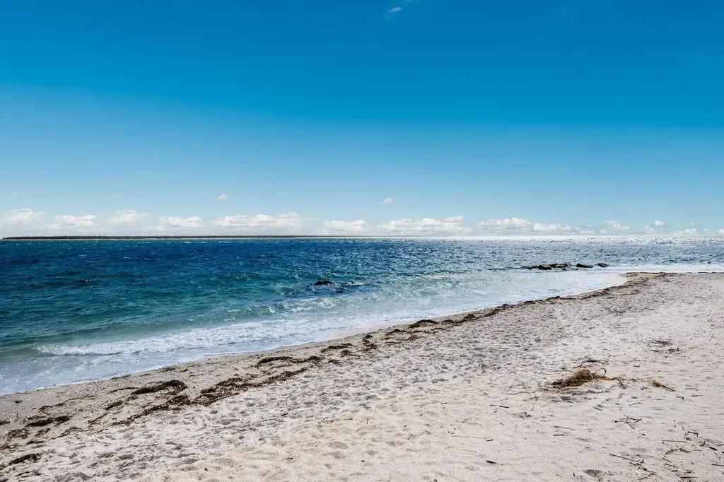 370 E Railroad Avenue Boca Grande FL 33921