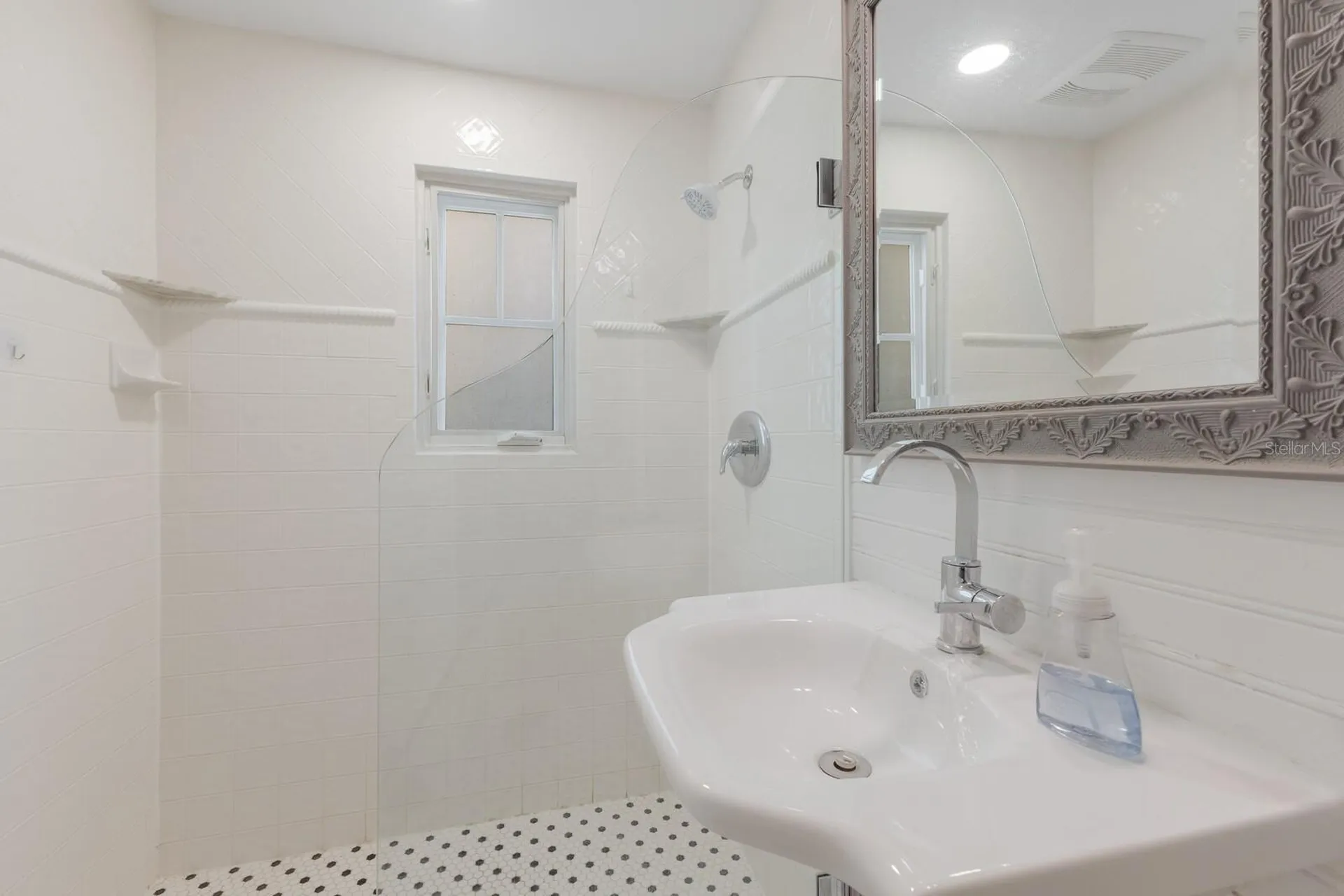 370 E Railroad Avenue Boca Grande FL 33921