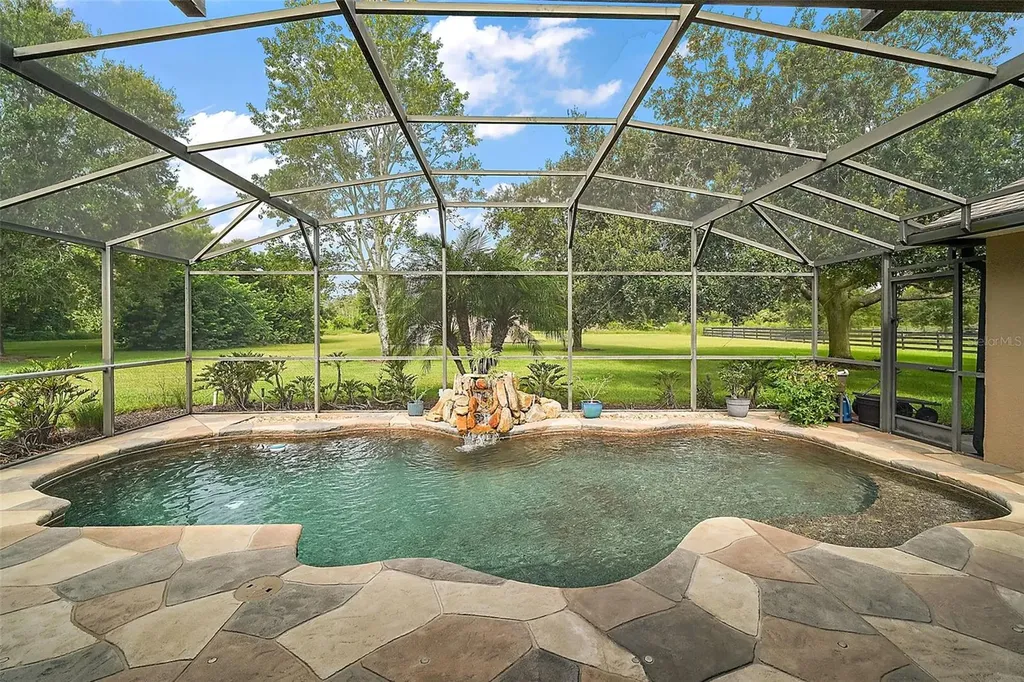 7685 Lake Angelina Drive Mount Dora FL 32757