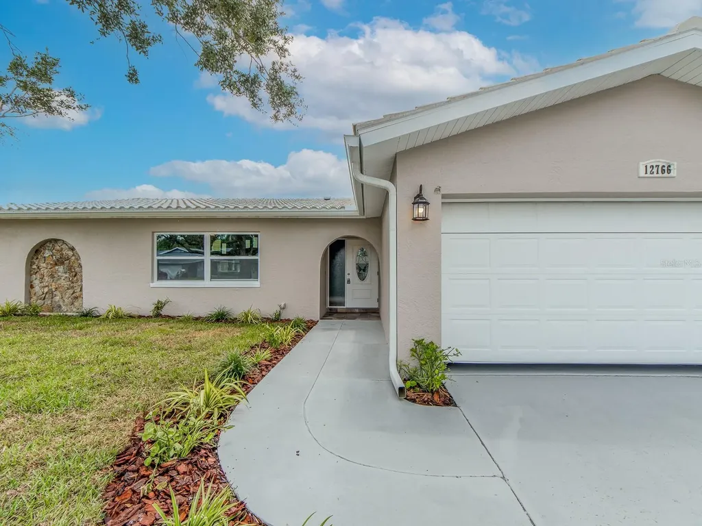 12766 91st Avenue Seminole FL 33776