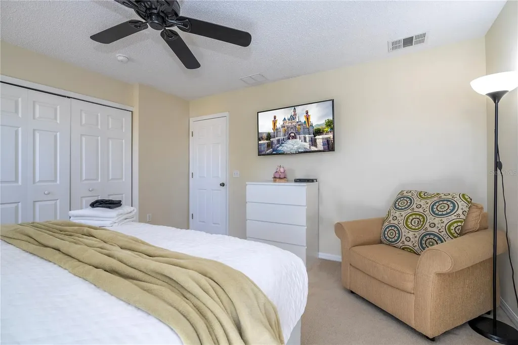 122 Pompano Beach Drive Kissimmee FL 34746