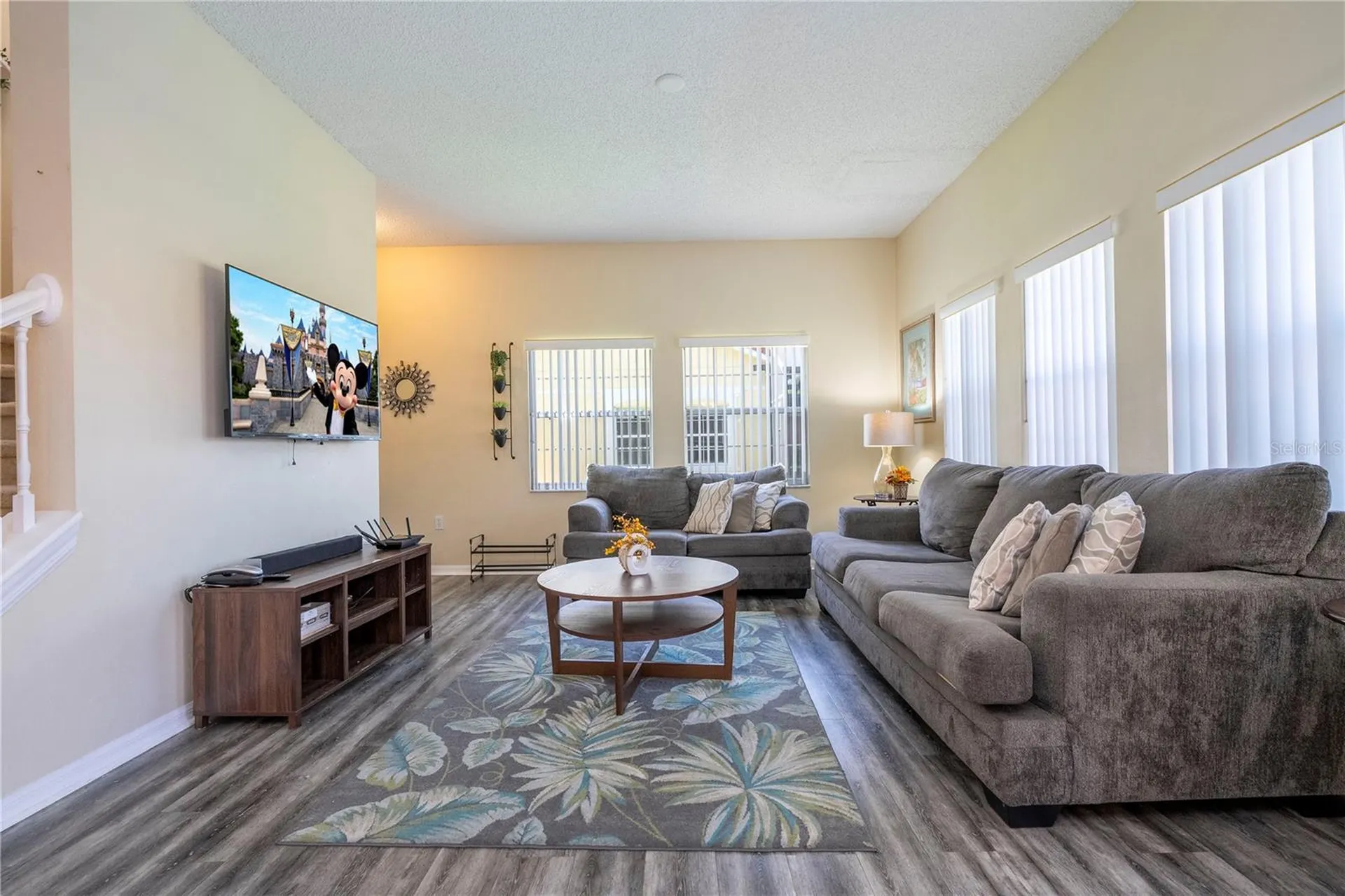 122 Pompano Beach Drive Kissimmee FL 34746