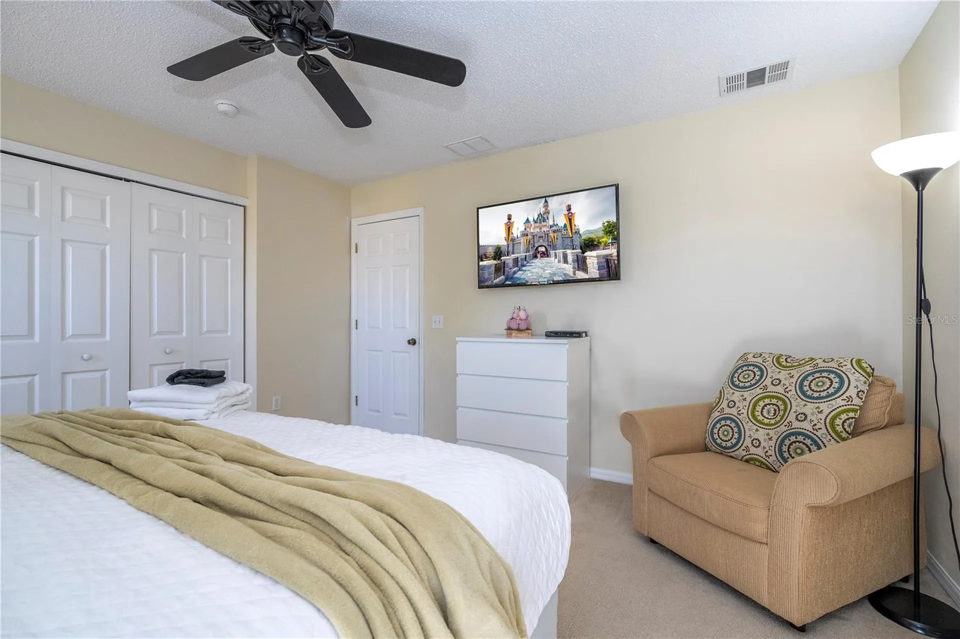 122 Pompano Beach Drive Kissimmee FL 34746