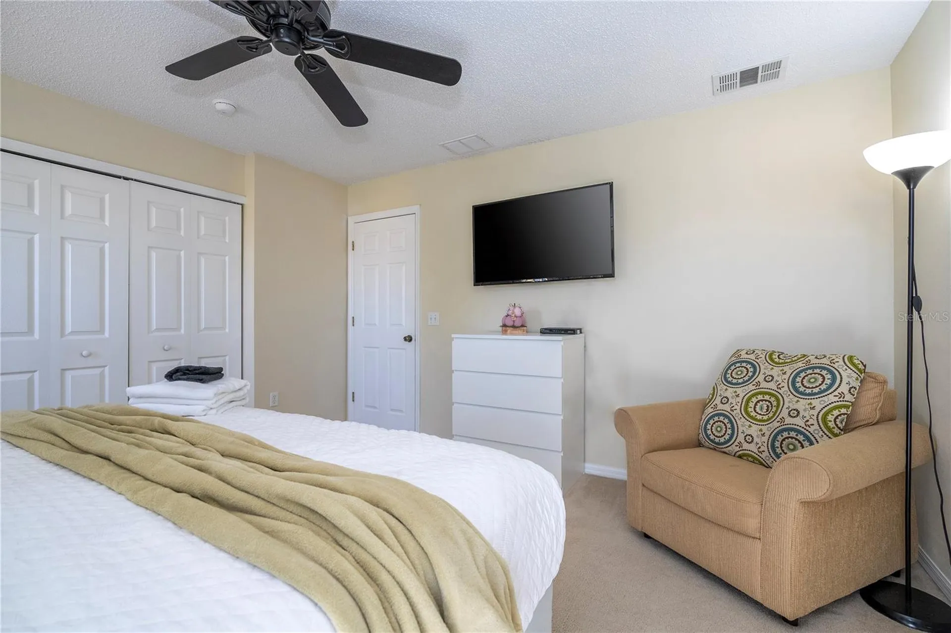 122 Pompano Beach Drive Kissimmee FL 34746