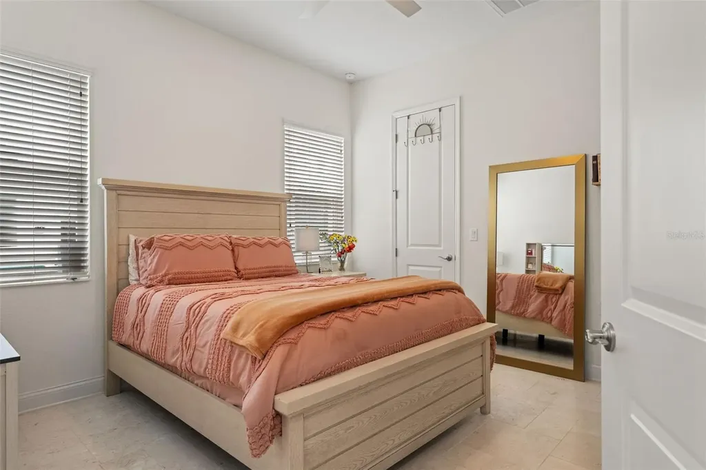 1825 W Oak Valley Court Homosassa FL 34446