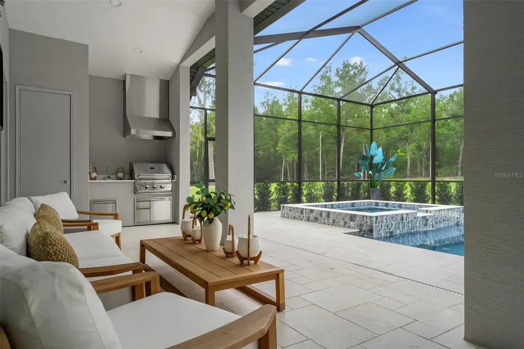1825 W Oak Valley Court Homosassa FL 34446