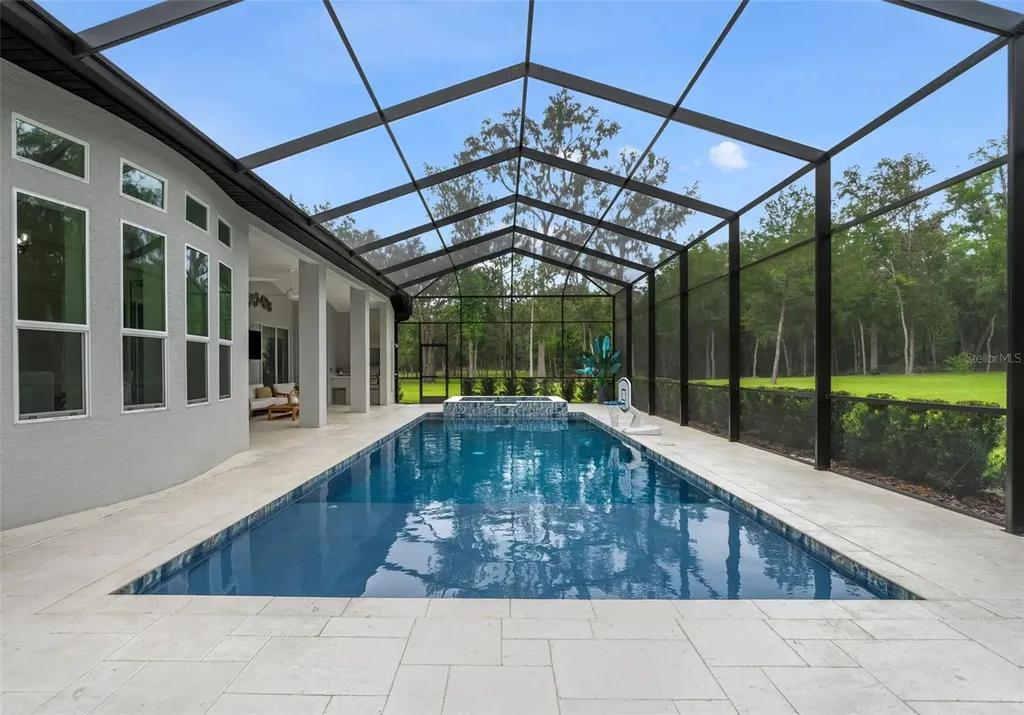 1825 W Oak Valley Court Homosassa FL 34446