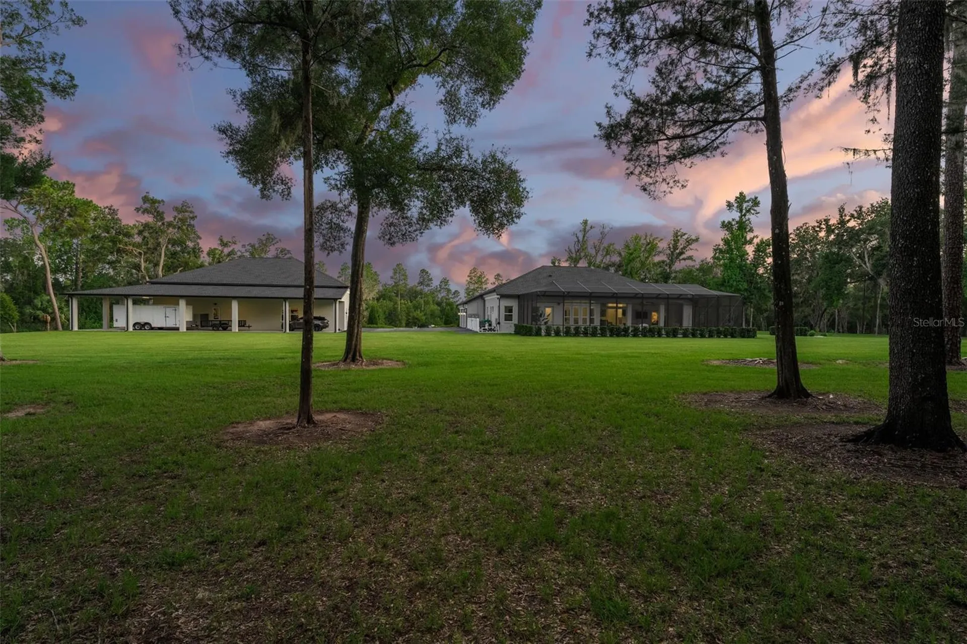 1825 W Oak Valley Court Homosassa FL 34446