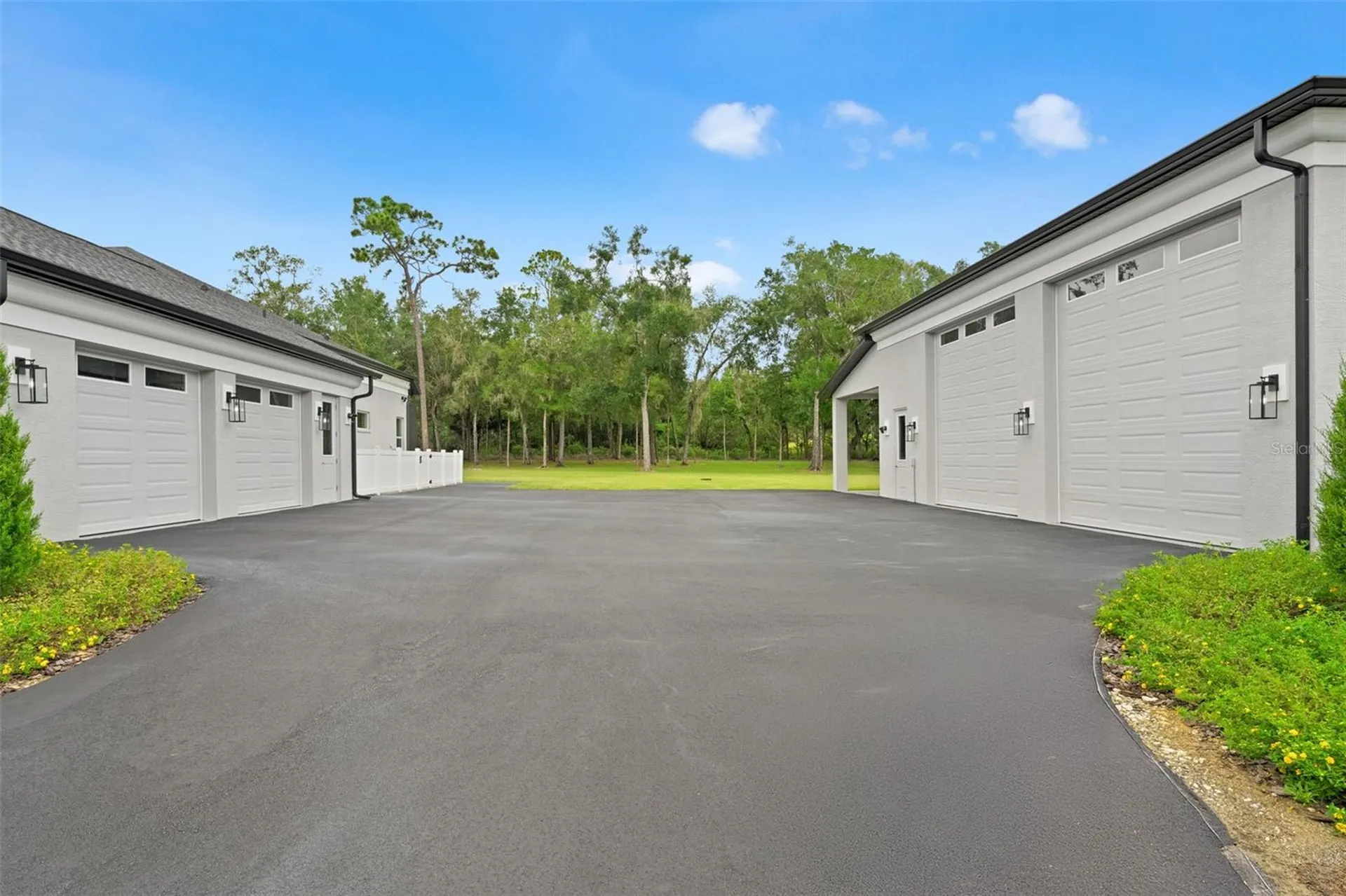 1825 W Oak Valley Court Homosassa FL 34446