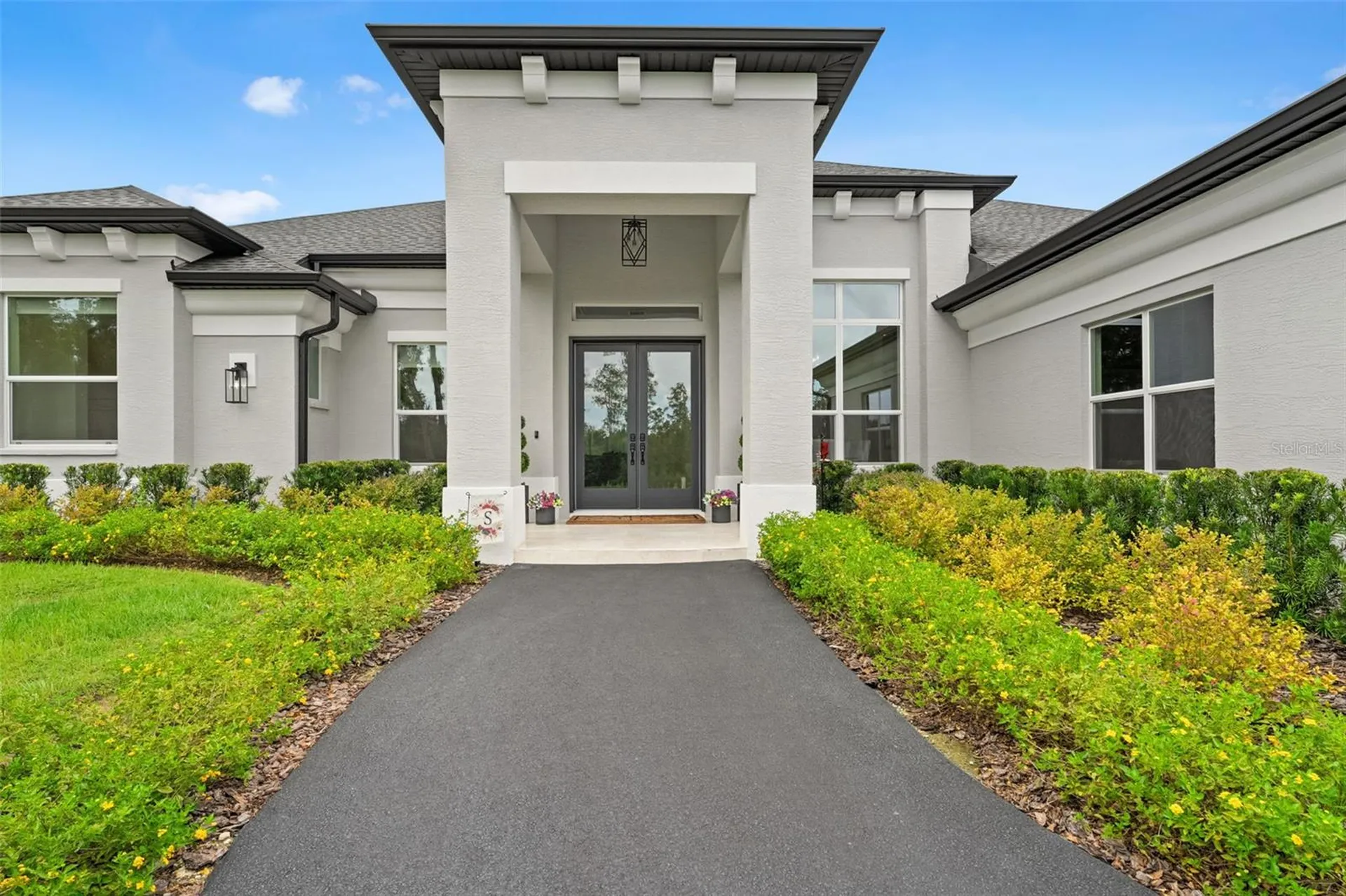 1825 W Oak Valley Court Homosassa FL 34446