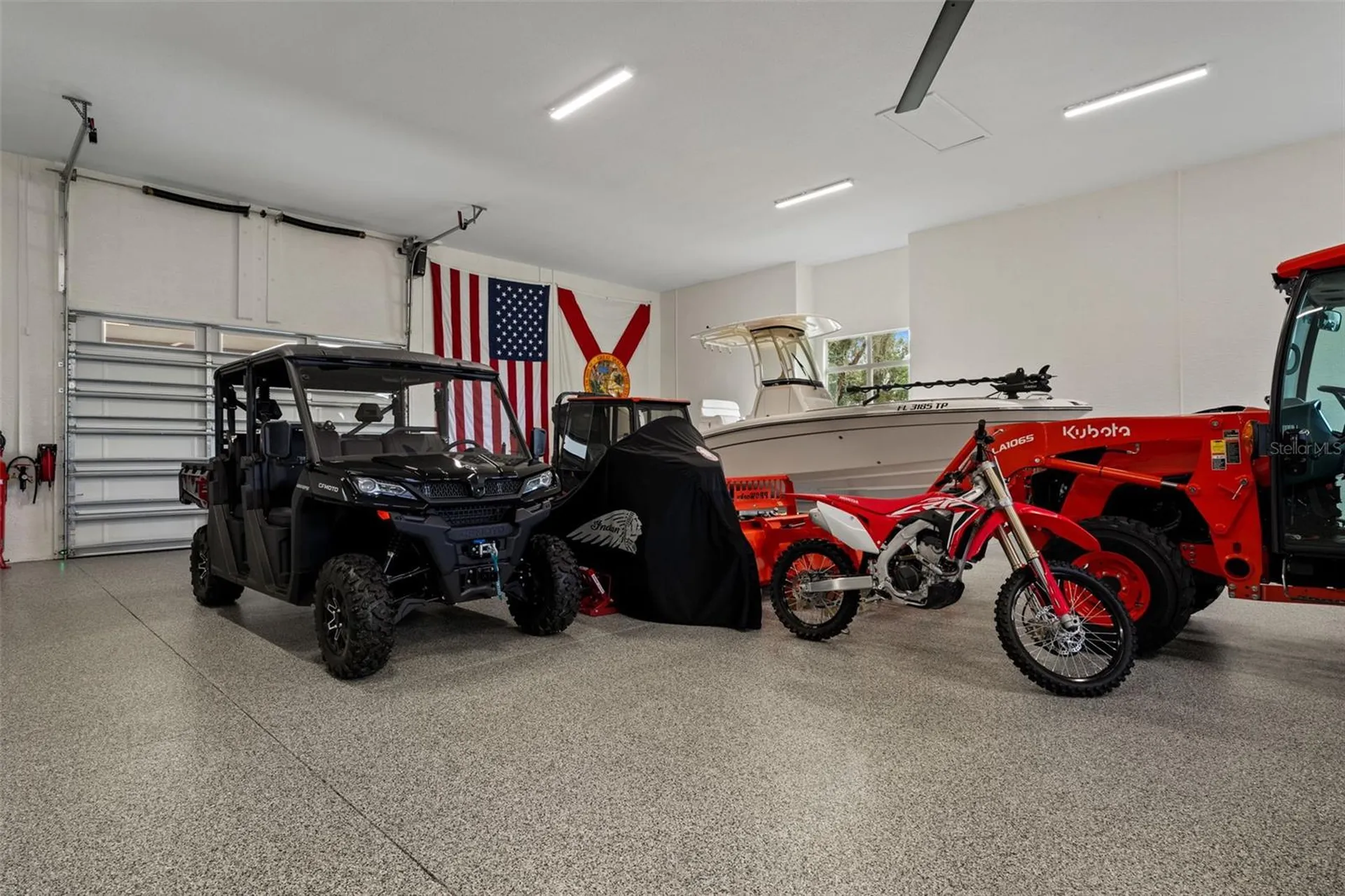 1825 W Oak Valley Court Homosassa FL 34446