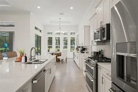 1825 W Oak Valley Court Homosassa FL 34446