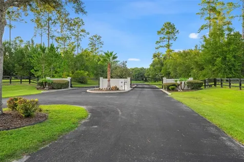 1825 W Oak Valley Court Homosassa FL 34446