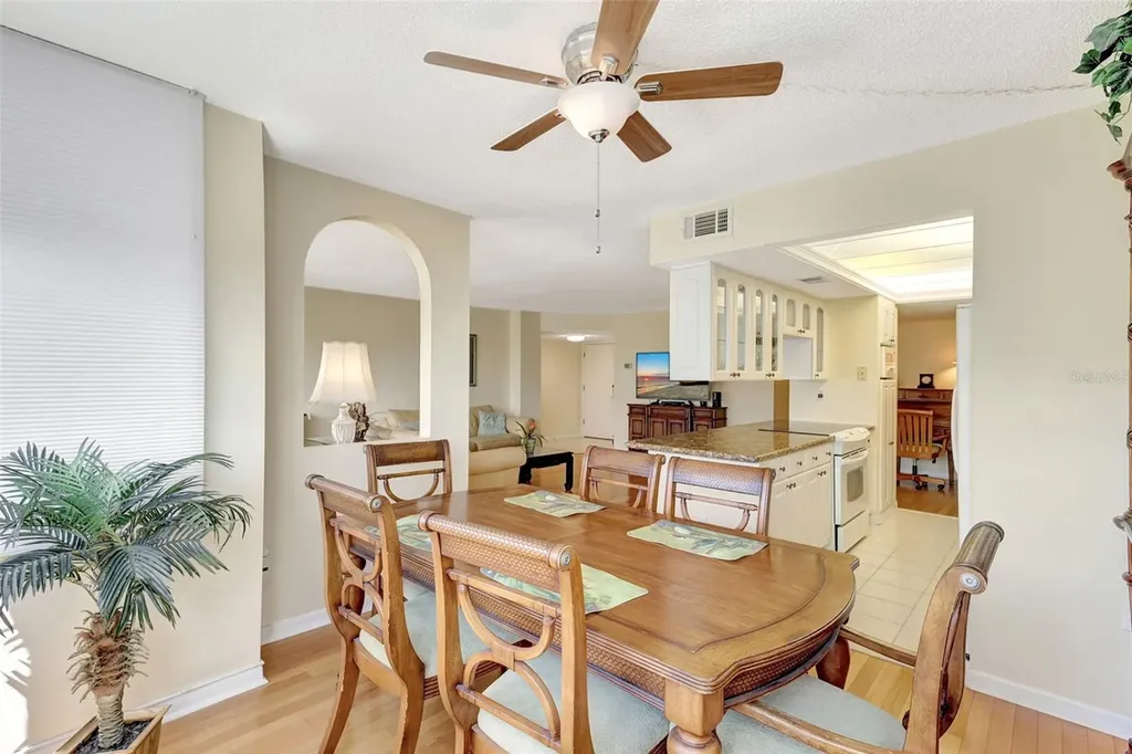 660 Island Way Clearwater Beach FL 33767