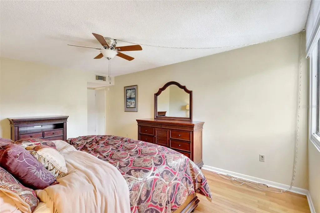 660 Island Way Clearwater Beach FL 33767