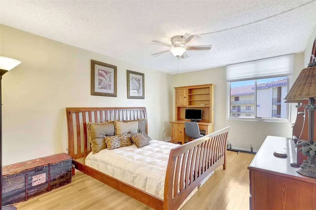 660 Island Way Clearwater Beach FL 33767