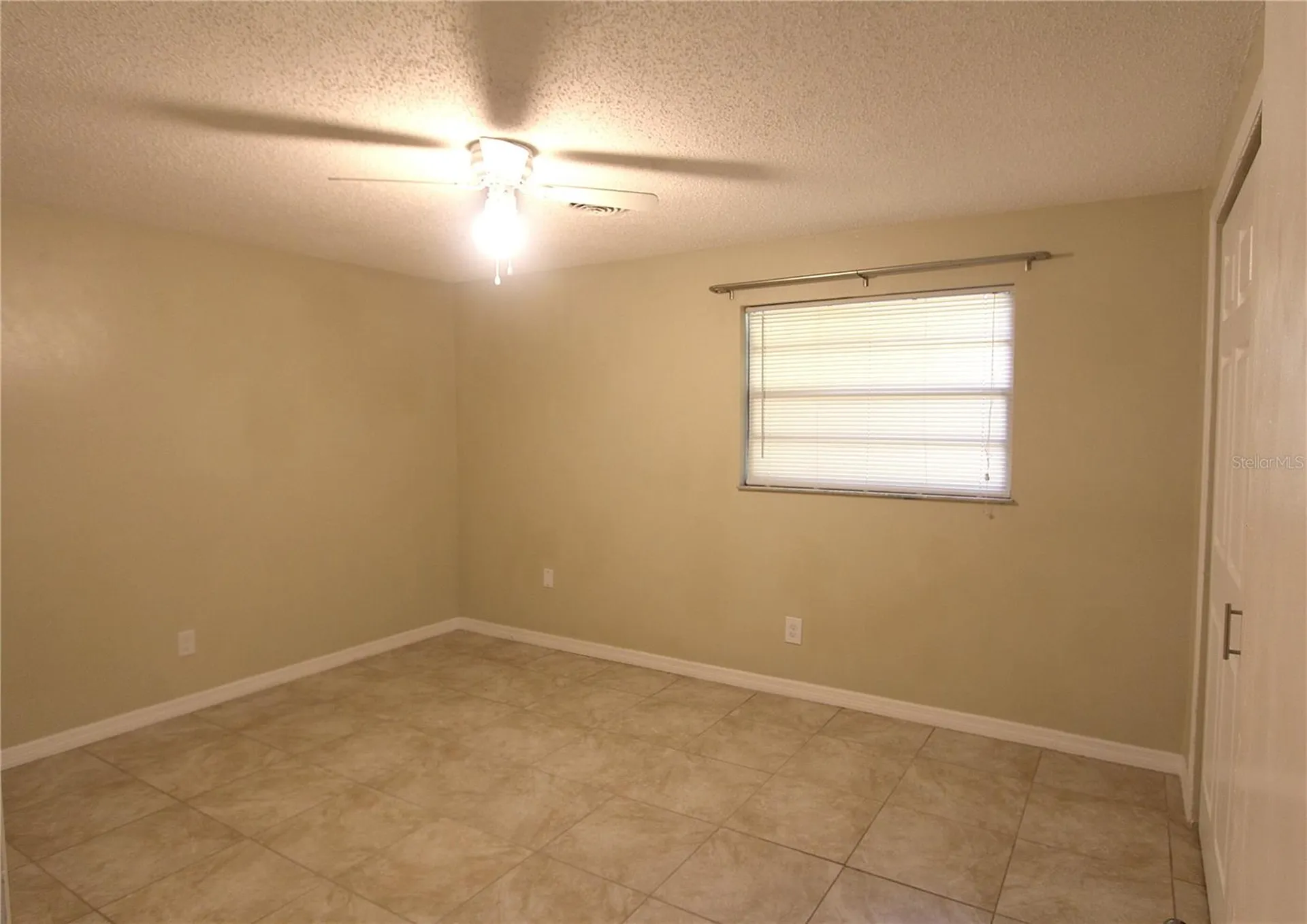 38942 9th Avenue Zephyrhills FL 33542