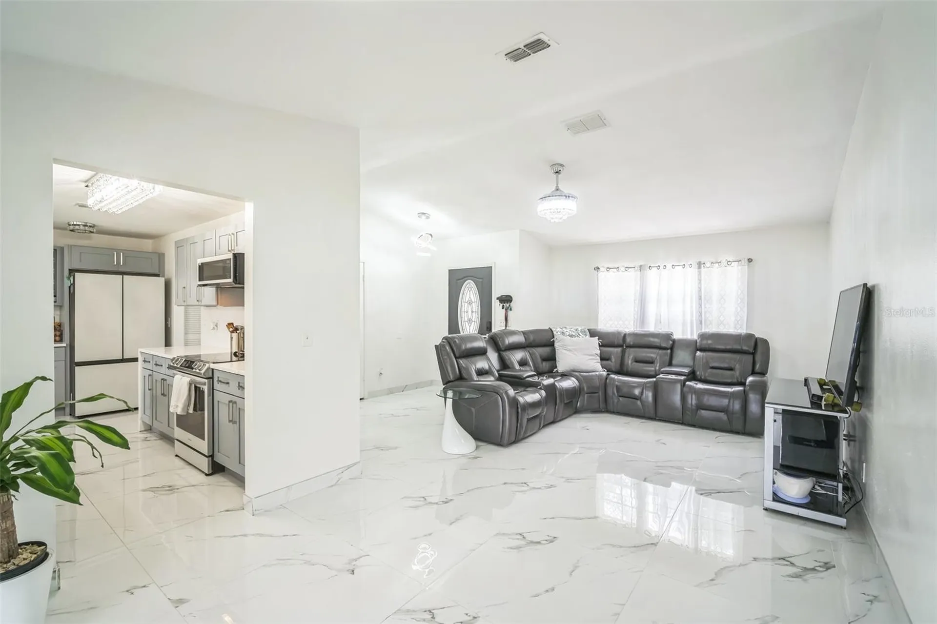 6830 N Dormany Road Plant City FL 33565
