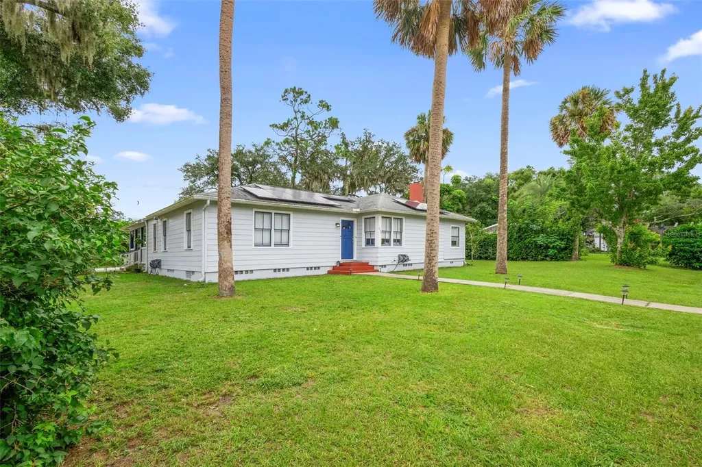 232 W 17th Street Sanford FL 32771