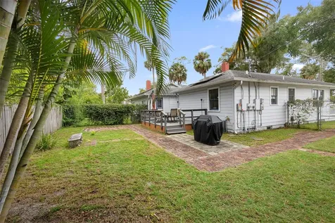 232 W 17th Street Sanford FL 32771