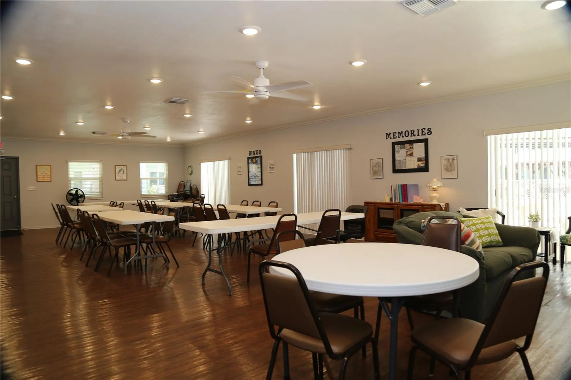 801 83rd Avenue N St Petersburg FL 33702