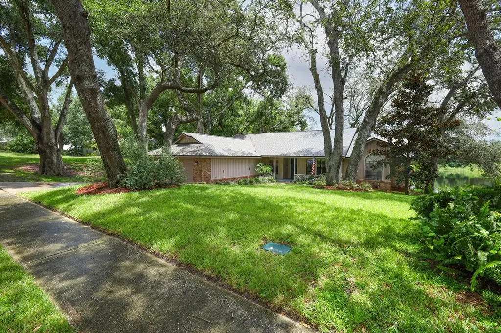 969 American Beauty Street Orlando FL 32818