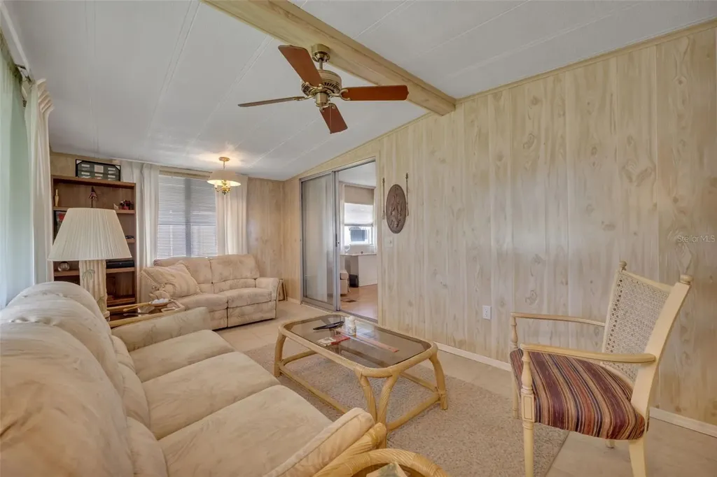 178 Paradise N Leesburg FL 34788