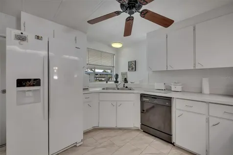 178 Paradise N Leesburg FL 34788