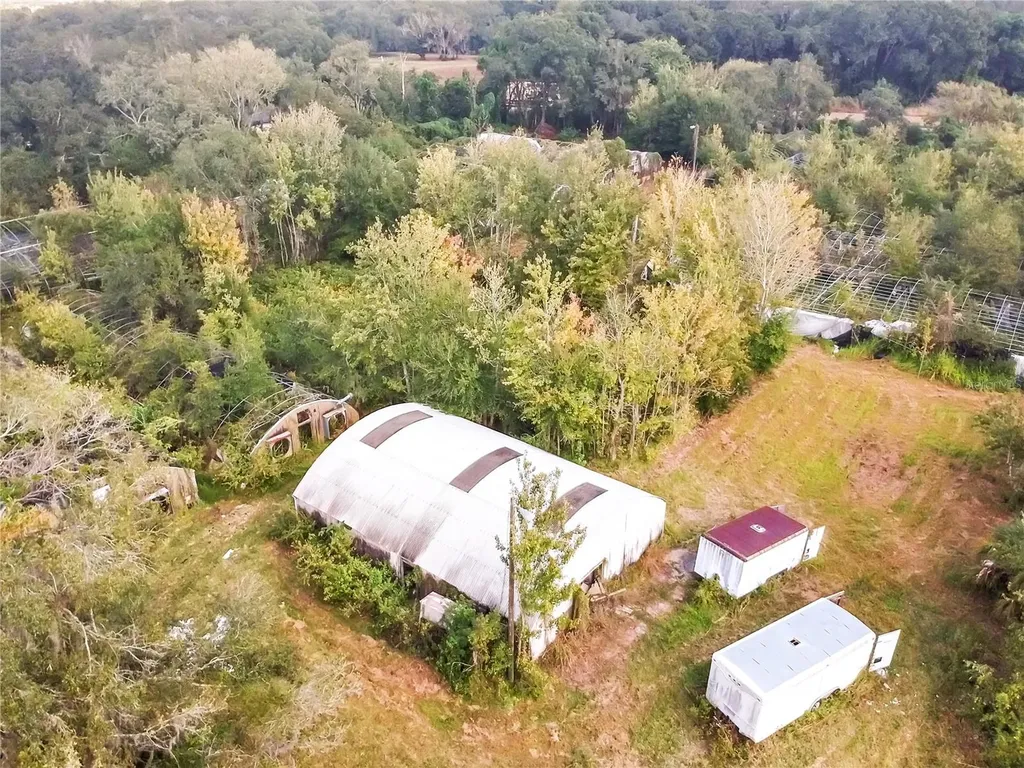 200 W English Street Plant City FL 33563
