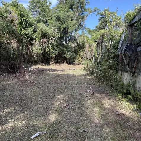 200 W English Street Plant City FL 33563