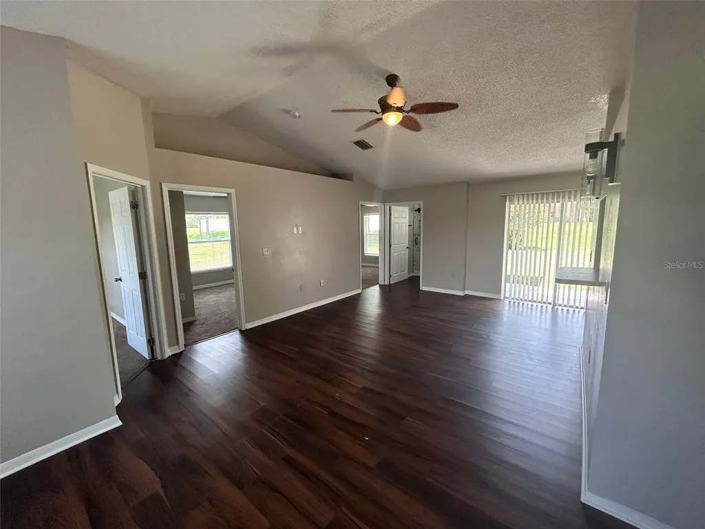 3175 Victoria Drive Kissimmee FL 34746