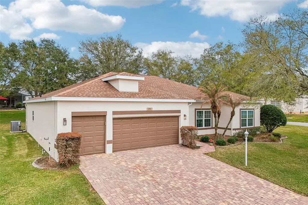 24502 Parlange Court Leesburg FL 34748