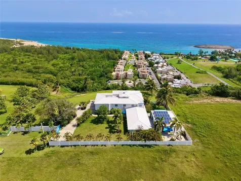 665 Aquamarina Isabela PR 00662