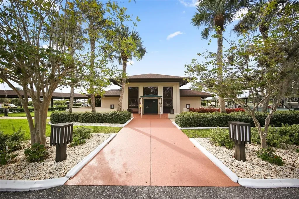 225 Schooner Street North Port FL 34287