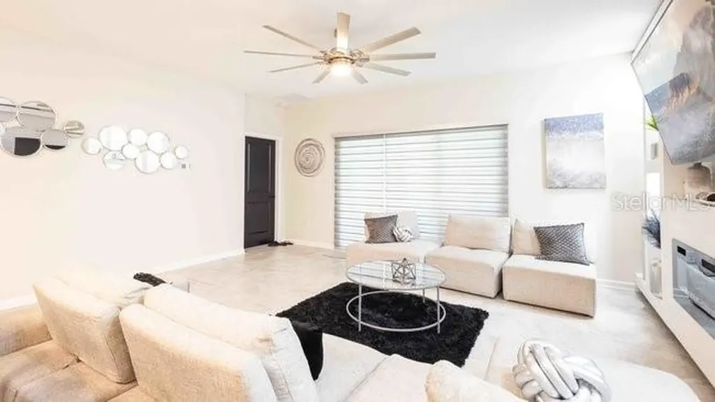 4350 Lighterknot Trace Kissimmee FL 34746