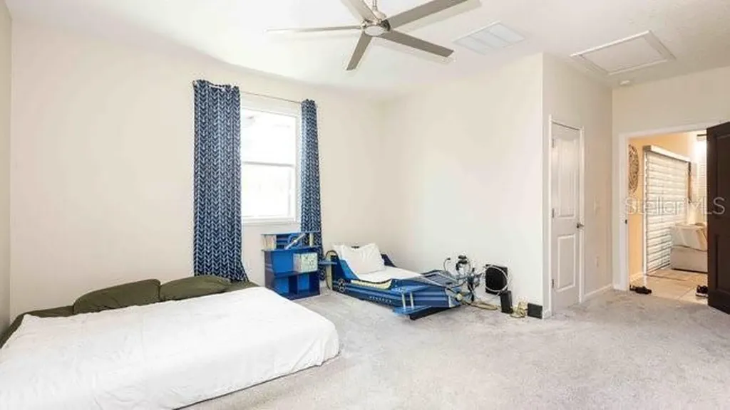 4350 Lighterknot Trace Kissimmee FL 34746