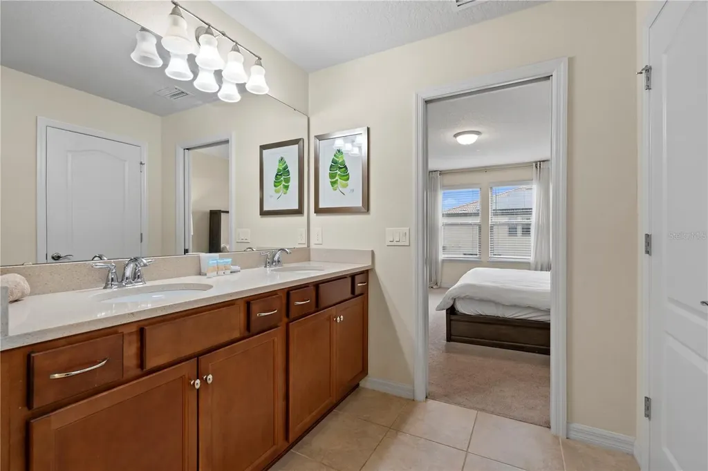 1512 Mumbai Way Kissimmee FL 34747