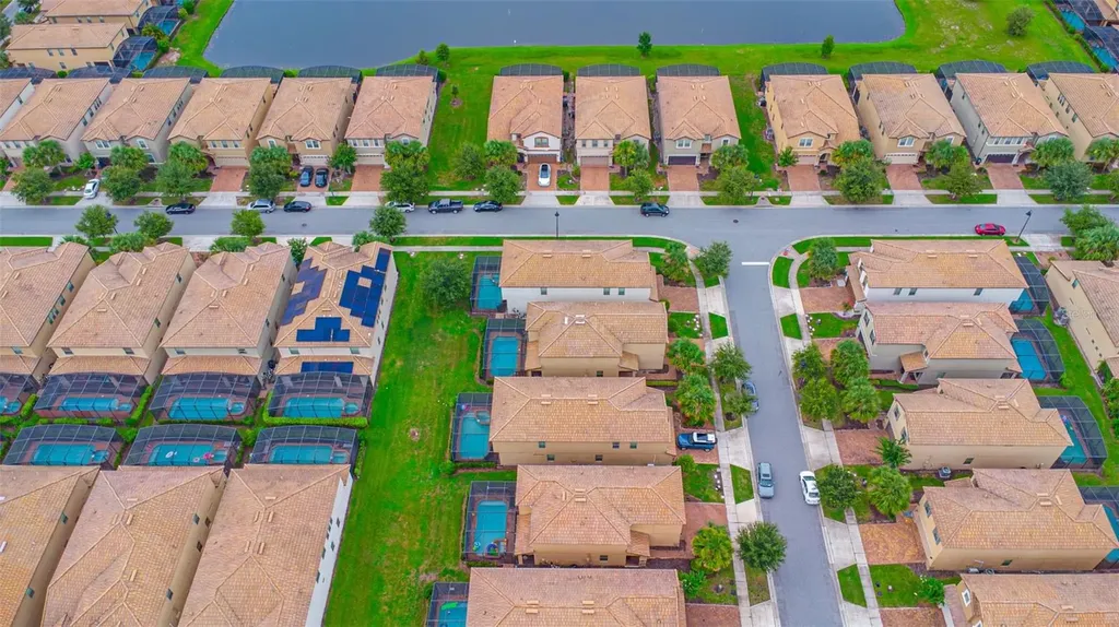 1512 Mumbai Way Kissimmee FL 34747
