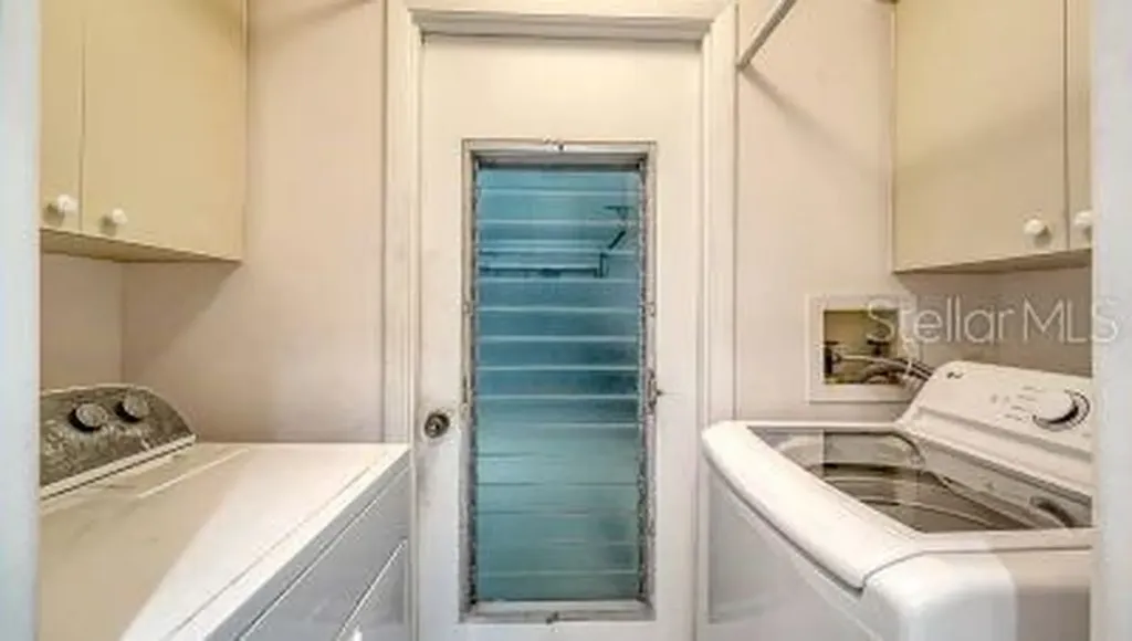 7170 Wood Creek Drive Sarasota FL 34231