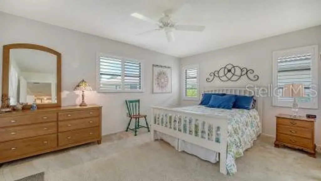 7170 Wood Creek Drive Sarasota FL 34231