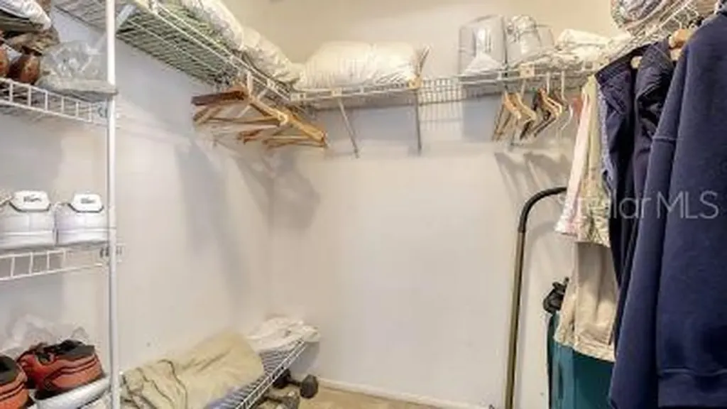 7170 Wood Creek Drive Sarasota FL 34231