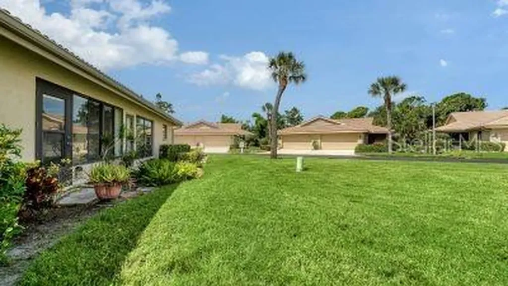 7170 Wood Creek Drive Sarasota FL 34231