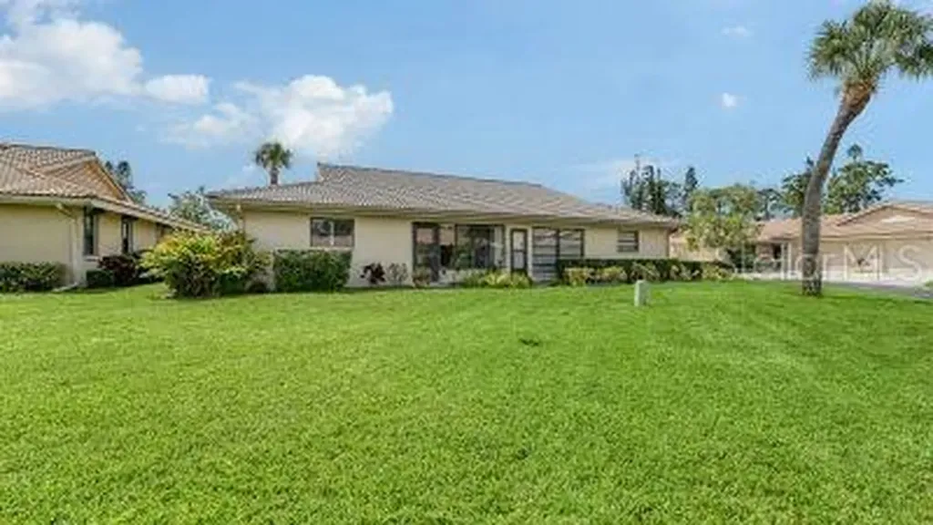 7170 Wood Creek Drive Sarasota FL 34231