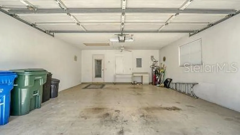 7170 Wood Creek Drive Sarasota FL 34231