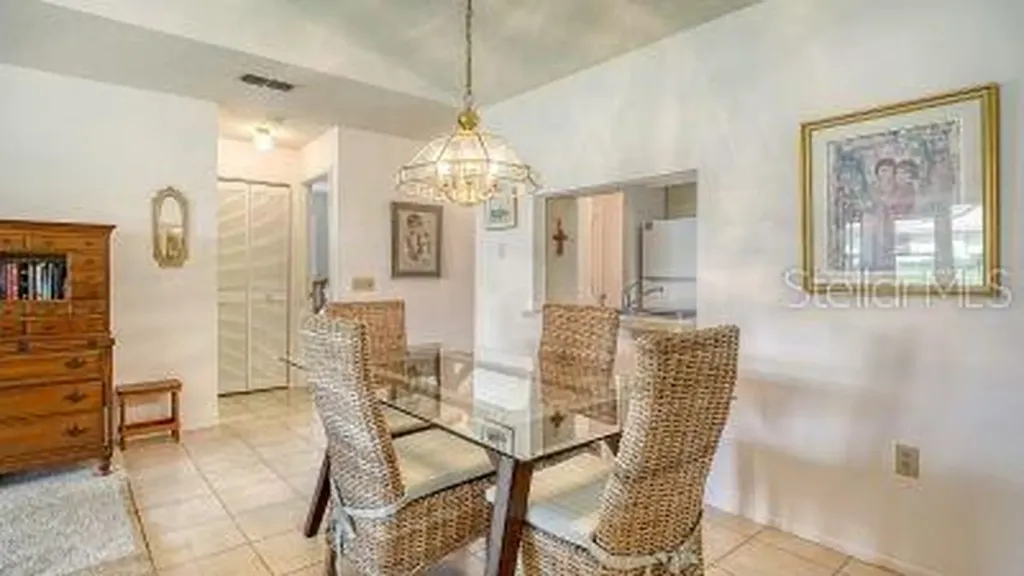 7170 Wood Creek Drive Sarasota FL 34231