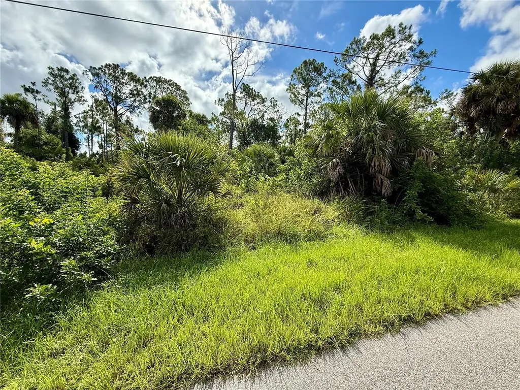 Oceanside Street North Port FL 34286