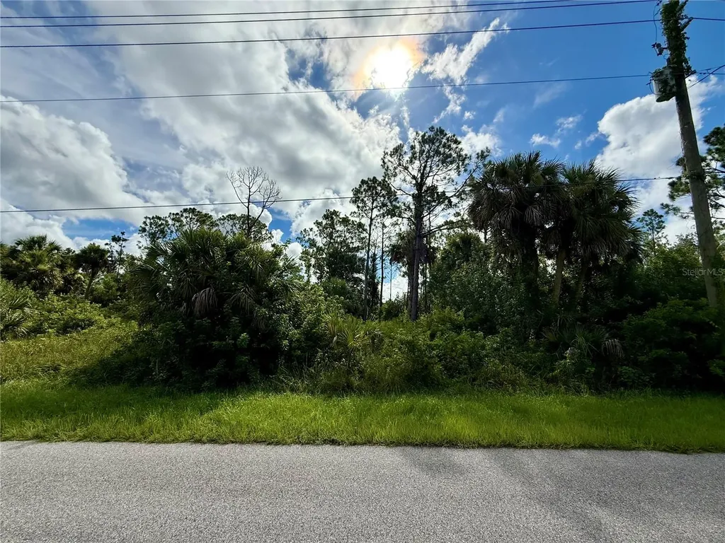 Oceanside Street North Port FL 34286